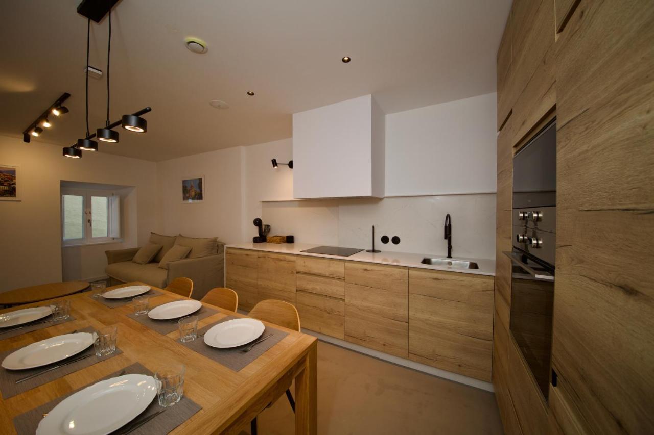 Suite 101 - 2 Bedroom Suite At Amando Perez Suites Ribadeo Extérieur photo
