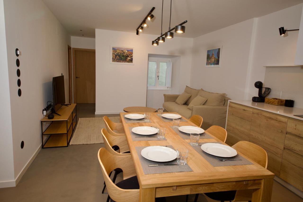 Suite 101 - 2 Bedroom Suite At Amando Perez Suites Ribadeo Extérieur photo